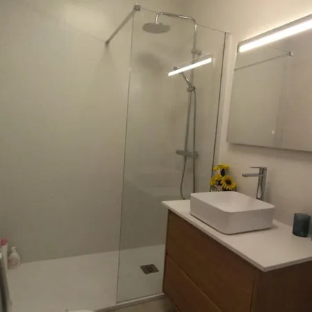 First Line Front Pool Flat View * Картейра