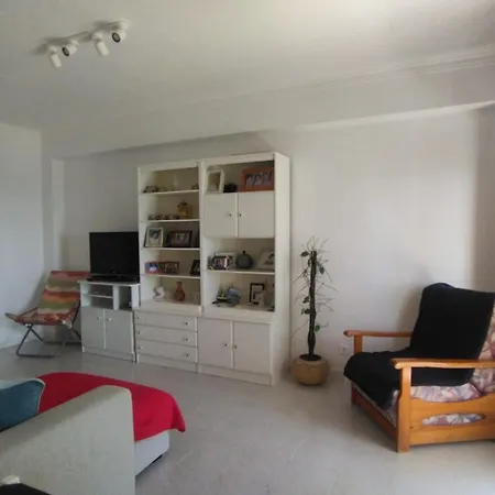 First Line Front Pool Flat View Апартаменты *