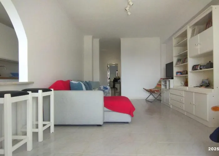 First Line Front Pool Flat View Lejlighed Quarteira