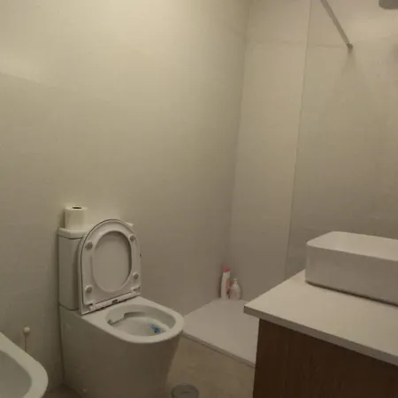 First Line Front Pool Flat View Apartment